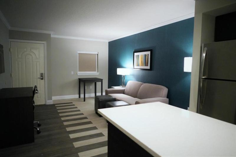 Hawthorn Suites By Wyndham Kissimmee Gateway Extérieur photo