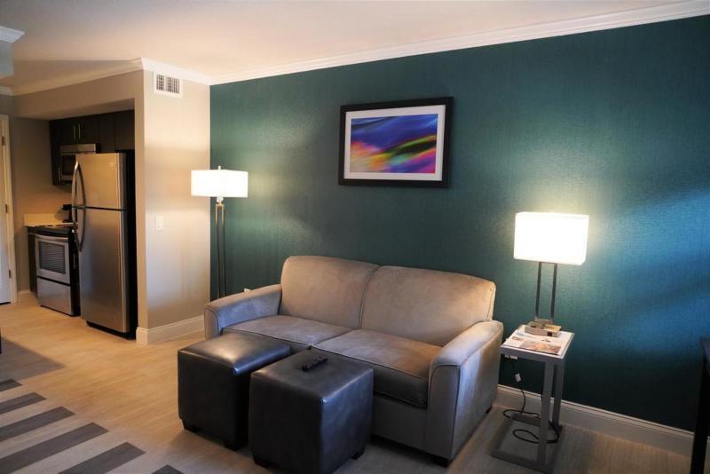 Hawthorn Suites By Wyndham Kissimmee Gateway Extérieur photo