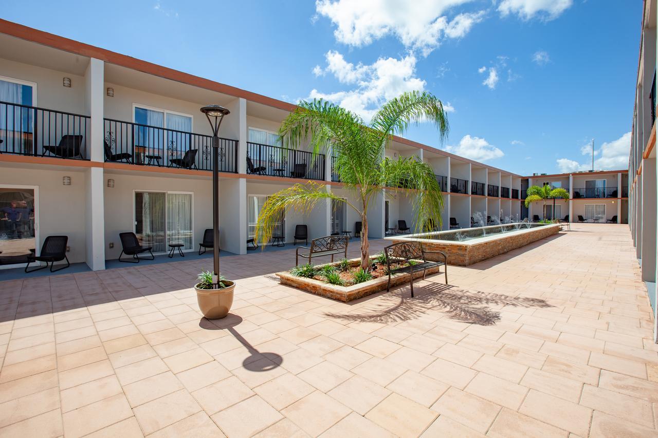 Hawthorn Suites By Wyndham Kissimmee Gateway Extérieur photo