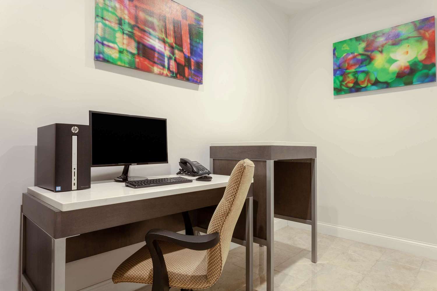 Hawthorn Suites By Wyndham Kissimmee Gateway Extérieur photo